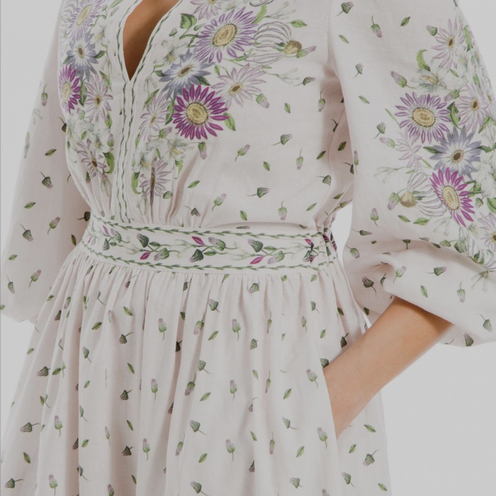 Max Studio Cream Long Sleeve Resort Dress - Picture 9 of 9